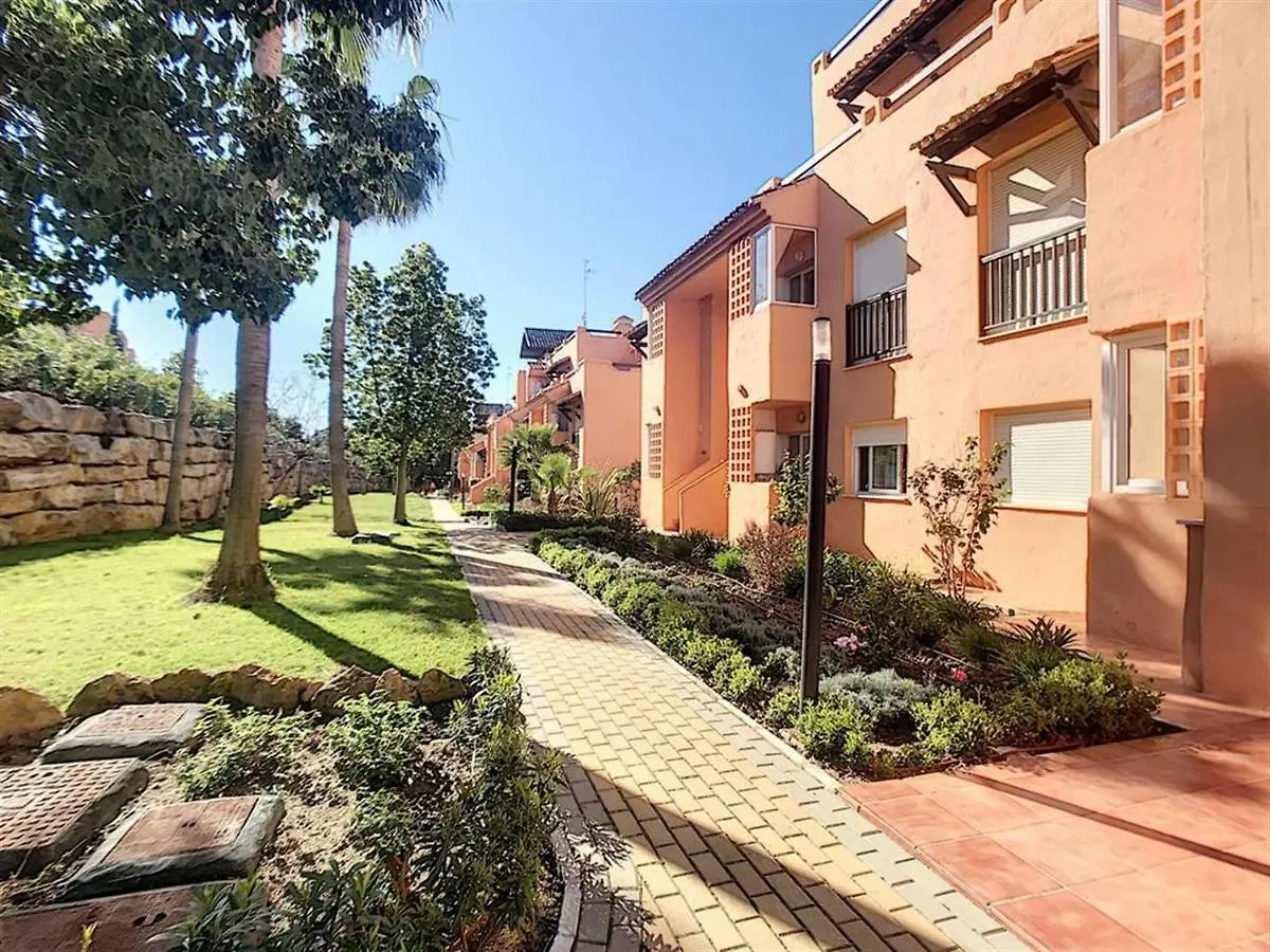 Apartment Casares Appart 2 Ch Dans Parc Tropical Avec Vue Sur Mer, Montagne Et Piscine